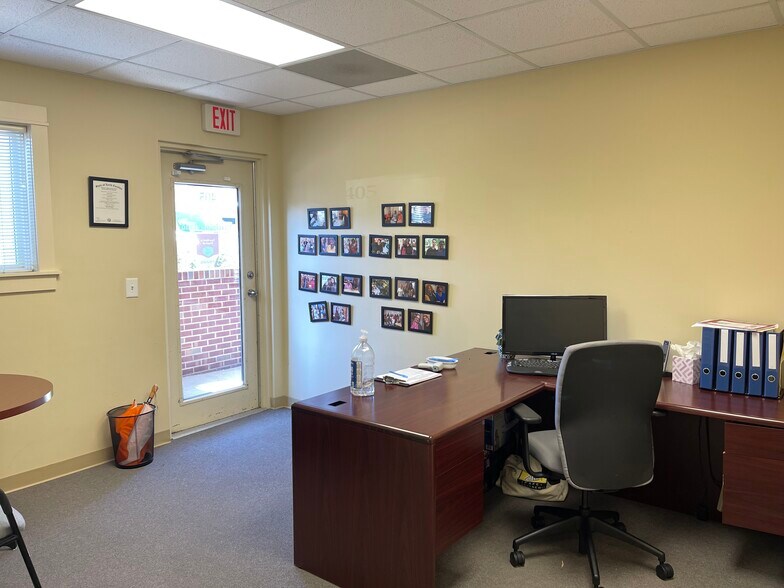More Photos Of 1502 W NC Highway 54, Durham Office For Lease