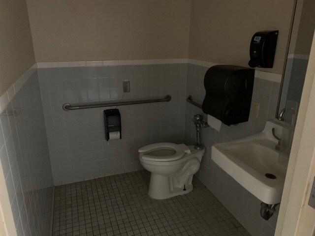 More Photos Of 212 4th St, Yorkville Assisted Living For Sale
