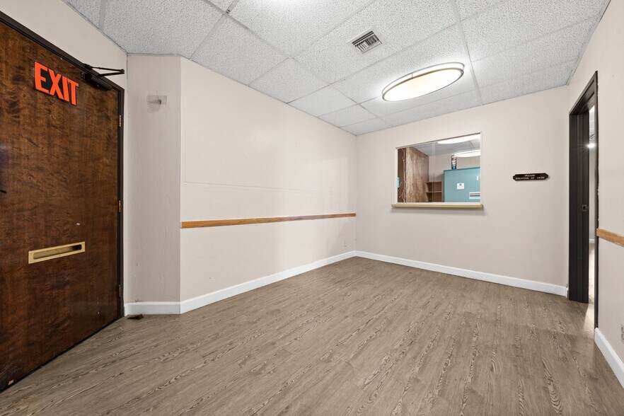 More Photos Of 2089 Vale Rd, San Pablo Office For Sale