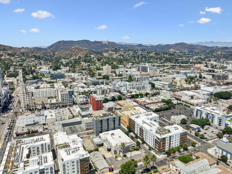 More Photos Of 6735 Selma Ave, Hollywood Loft Creative Space For Lease