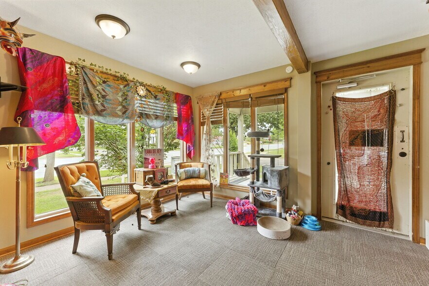 More Photos Of 502 W State St, Hastings Freestanding For Sale