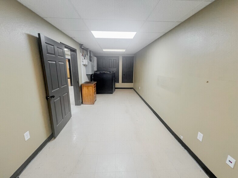 More Photos Of 4201 E CR 72, Midland Industrial For Sale