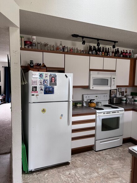 More Photos Of 333 Jackson St, Coleman Apartments For Sale