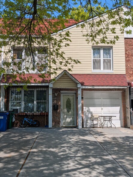 Primary Photo Of 207-11 Hillside Ave, Jamaica Storefront Retail Residential For Sale
