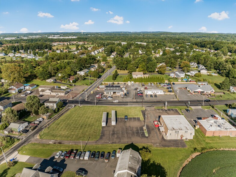 More Photos Of 519 Richlandtown Pike, Richlandtown Storefront Retail Residential For Lease