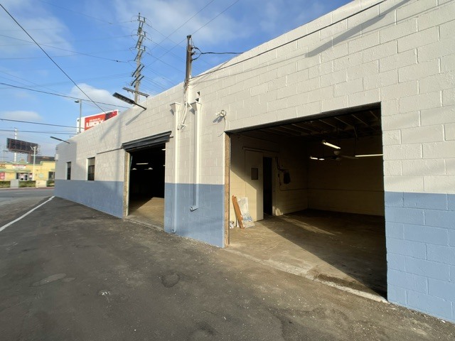 More Photos Of 8913 National Blvd, Los Angeles Manufacturing For Lease