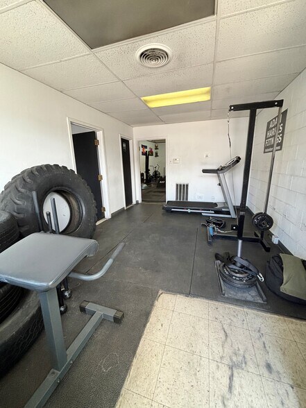 More Photos Of 1441 W 46th Ave, Denver Warehouse For Lease