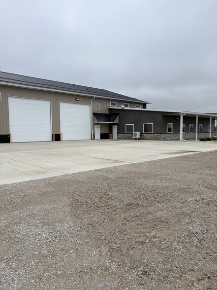More Photos Of 26336 S Heritage Dr, Elwood Warehouse For Sale