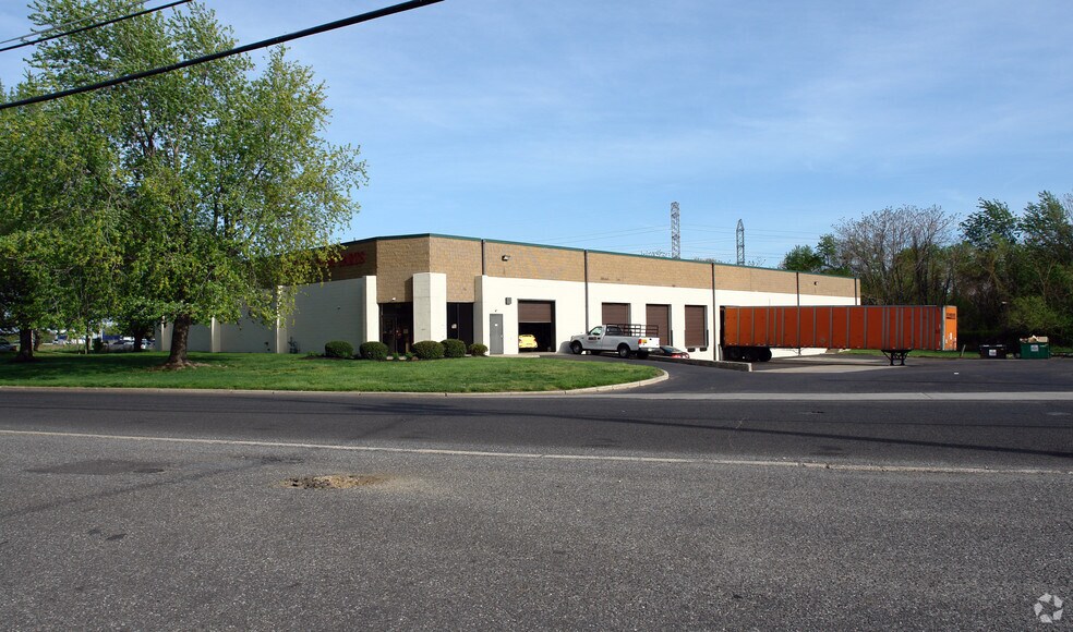 Primary Photo Of 9160 Pennsauken Hwy, Pennsauken Warehouse For Lease