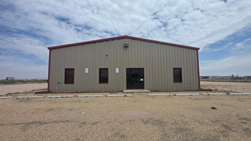More Photos Of 5505 S FM 1788, Midland Warehouse For Sale