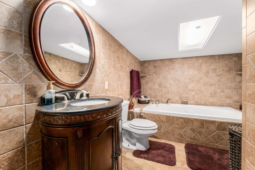 More Photos Of 456 Lakewood Park Rd, Beechgrove General Retail For Sale