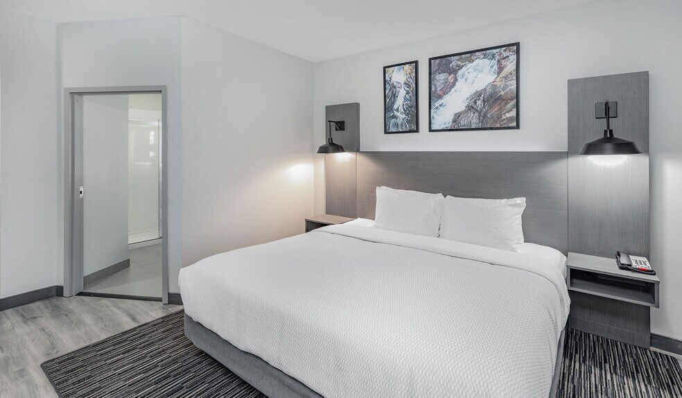 More Photos Of 2602 Rina Park Rd, Ardmore Hotel For Sale