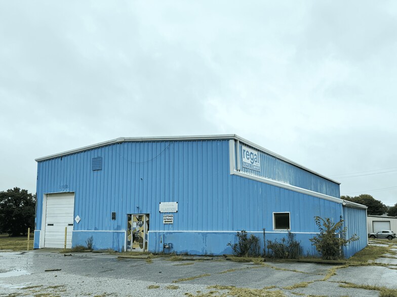 Primary Photo Of 601 E 9th St, Joplin Industrial For Sale