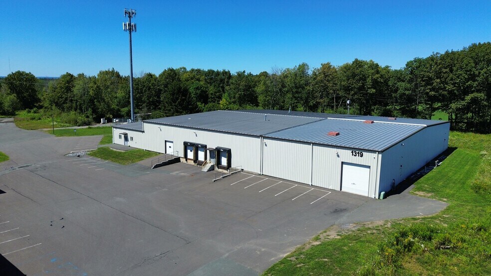 More Photos Of 1315 Route 146, Rexford Unknown For Lease