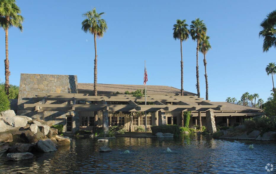 More Photos Of 40004 Cook St, Palm Desert Medical For Lease