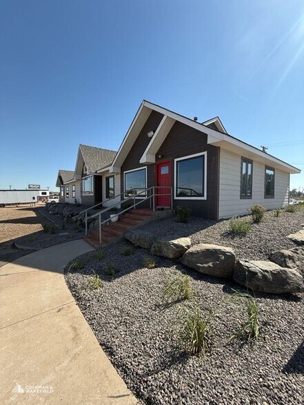 More Photos Of 418 N 9th Ave, Greeley Warehouse For Sale