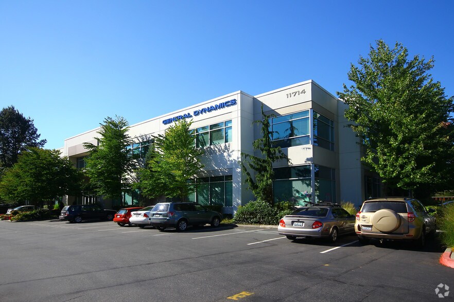 More Photos Of 11714 North Creek Pky N, Bothell Office For Lease