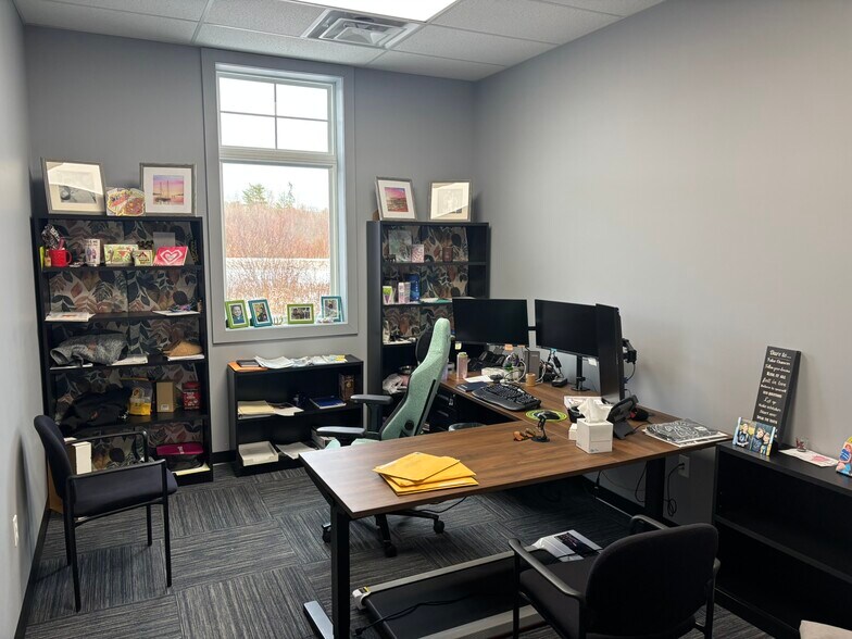 More Photos Of 1010 Stillwater Ave, Bangor Storefront Retail Office For Lease