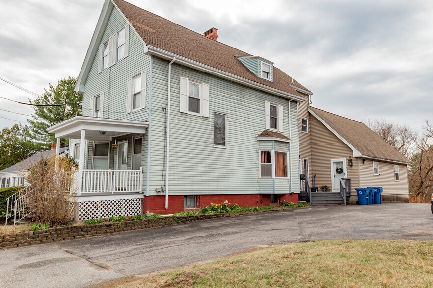 More Photos Of 1530 Congress St, Portland Multifamily For Sale