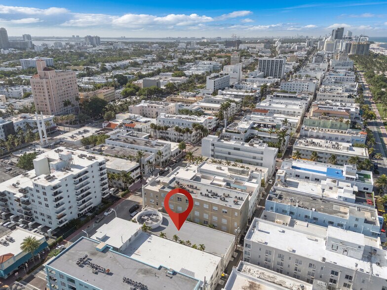 More Photos Of 721 Collins Ave, Miami Beach Storefront For Sale