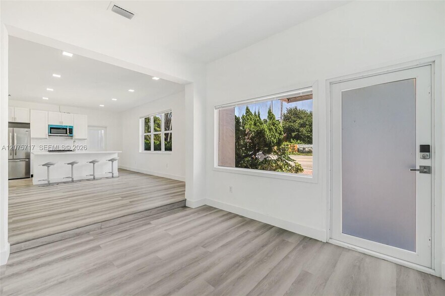 More Photos Of 340 NE 125th St, North Miami Office Residential For Sale