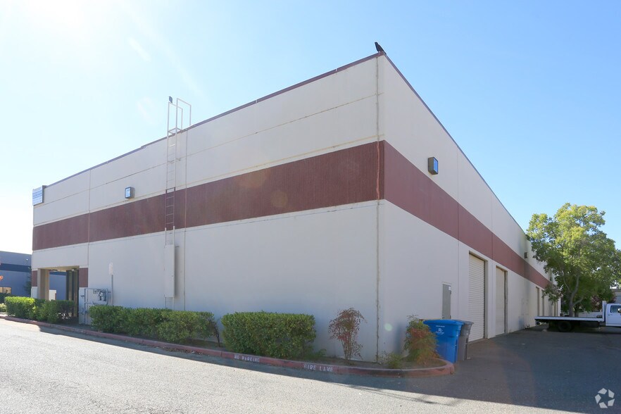 More Photos Of 4950 Allison Pky, Vacaville Unknown For Lease