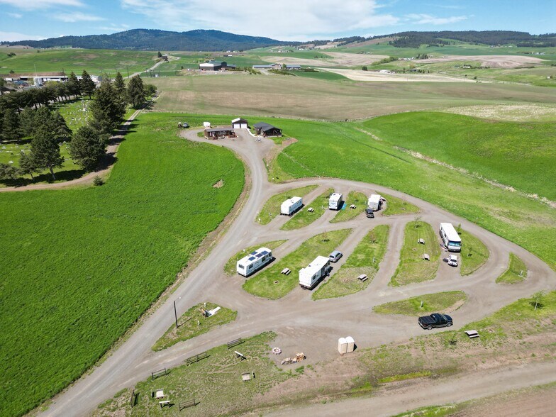 More Photos Of 110 Seubert Heights Dr, Cottonwood Trailer Camper Park For Sale