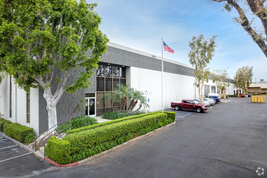 Primary Photo Of 15551-15561 Del Amo Ave, Tustin Warehouse For Lease
