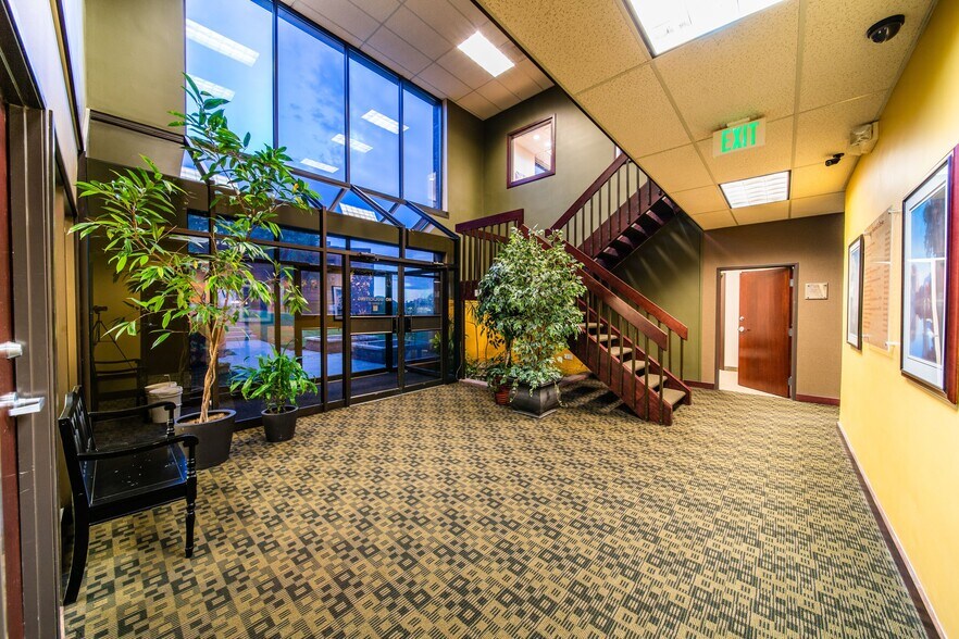 More Photos Of 2319 S Foothill Dr, Salt Lake City Office For Lease