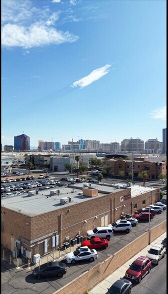 Primary Photo Of 4185 W Tompkins Ave, Las Vegas Auto Repair For Sale
