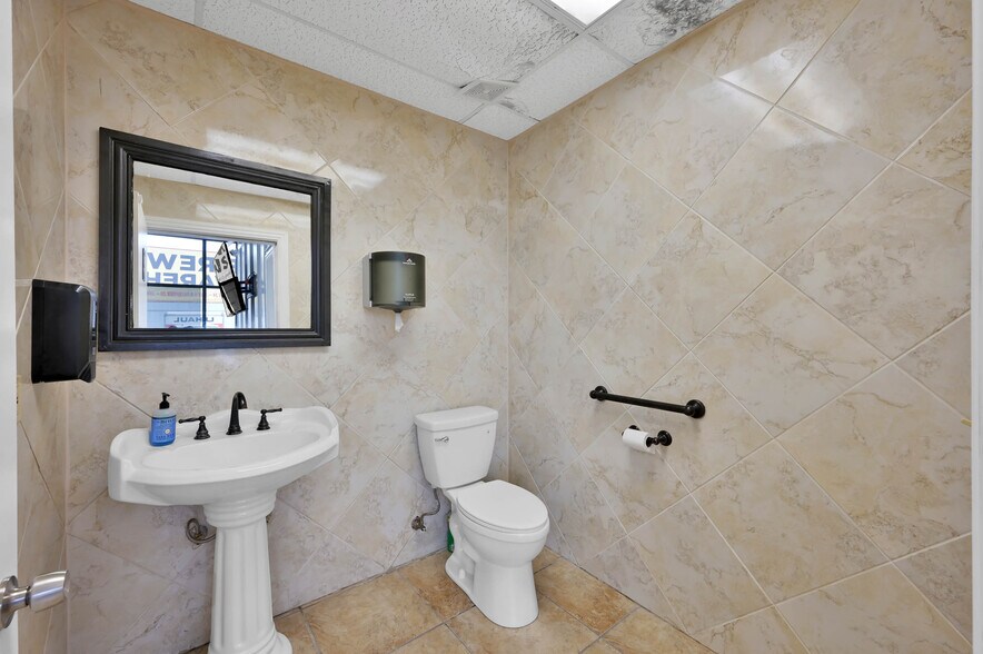 More Photos Of 3050 Farm To Market 2920 Rd, Spring Auto Repair For Sale