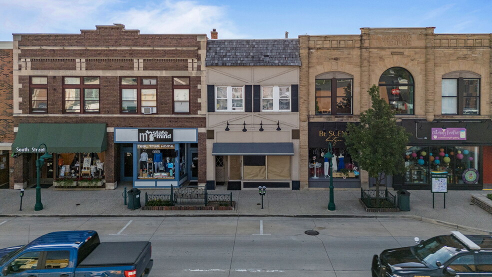 Primary Photo Of 406 S Main St, Rochester Storefront Retail Office For Sale