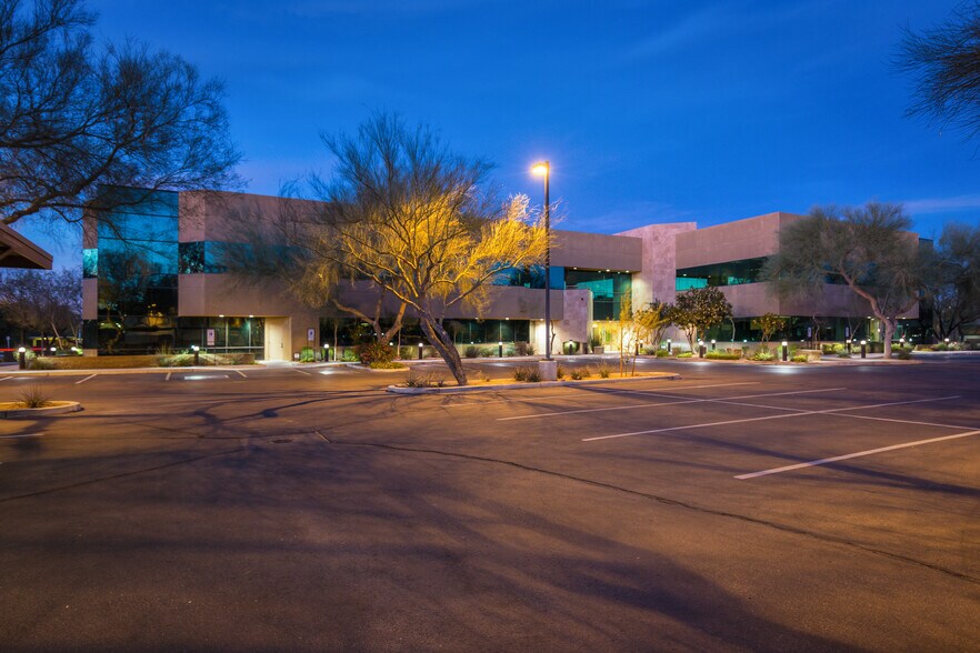 More Photos Of 2727 W Frye Rd, Chandler Office For Lease