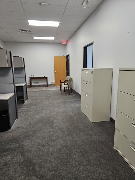 More Photos Of 7950-7994 N Lilley Rd, Canton Township Light Distribution For Sale