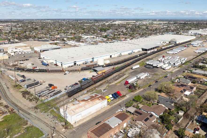 More Photos Of 2025 E Weber Ave, Stockton Land For Lease