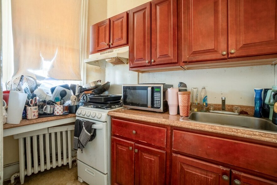 More Photos Of , Baltimore General Retail For Sale