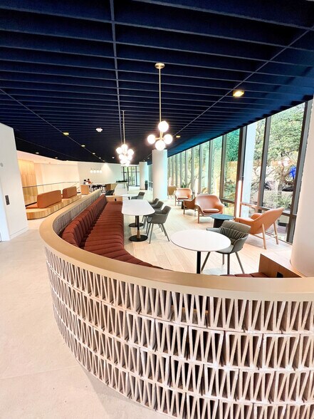 More Photos Of 8350 N Central Expy, Dallas Coworking Space