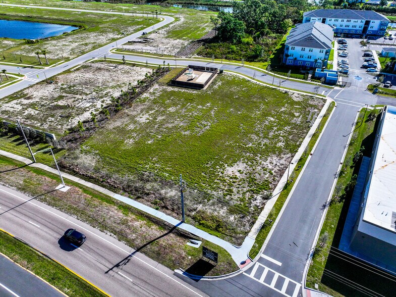 More Photos Of 1100 Jacaranda Blvd, Venice Land For Sale