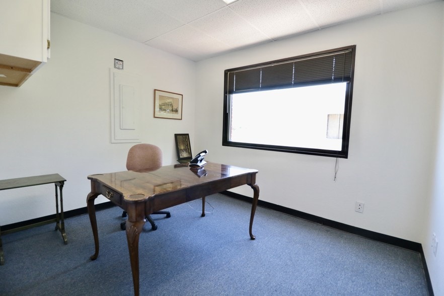 More Photos Of 2909 Lackland Rd, Fort Worth Medical For Lease