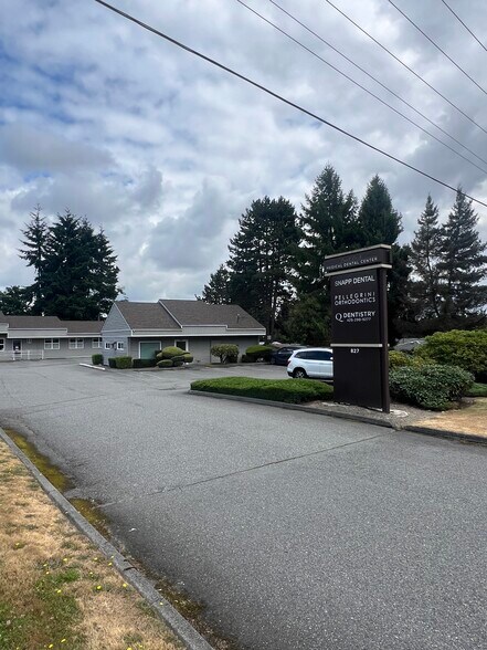 More Photos Of 821-827 128th St SW, Everett Medical For Lease