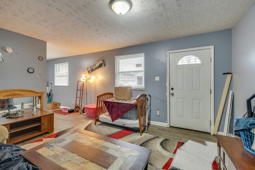 1722 Coker Ave, Knoxville, TN 37917 Apartments For Sale