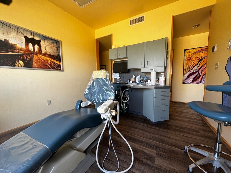 More Photos Of 3838 E Fort Lowell Rd, Tucson Medical For Sale