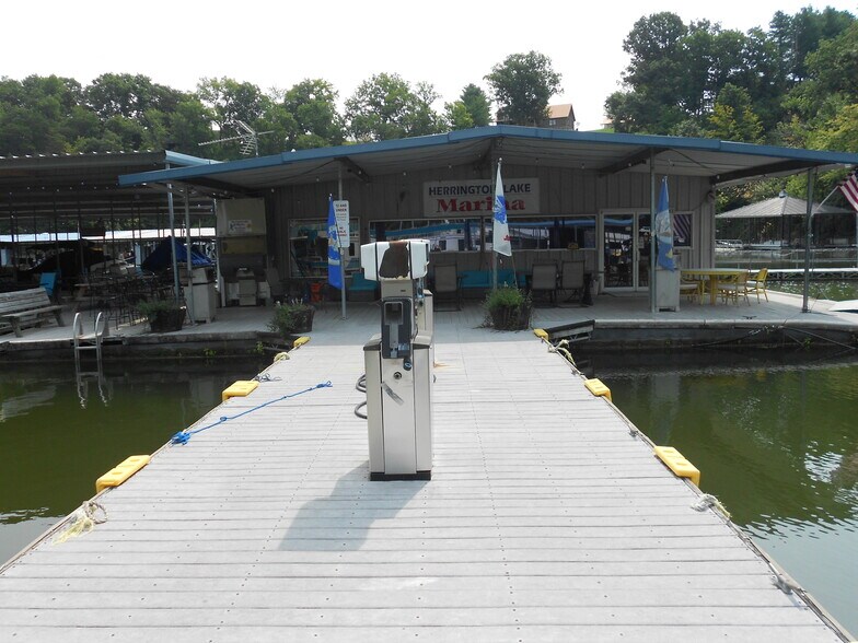 More Photos Of 234 Homestead Ln, Lancaster Marina For Sale