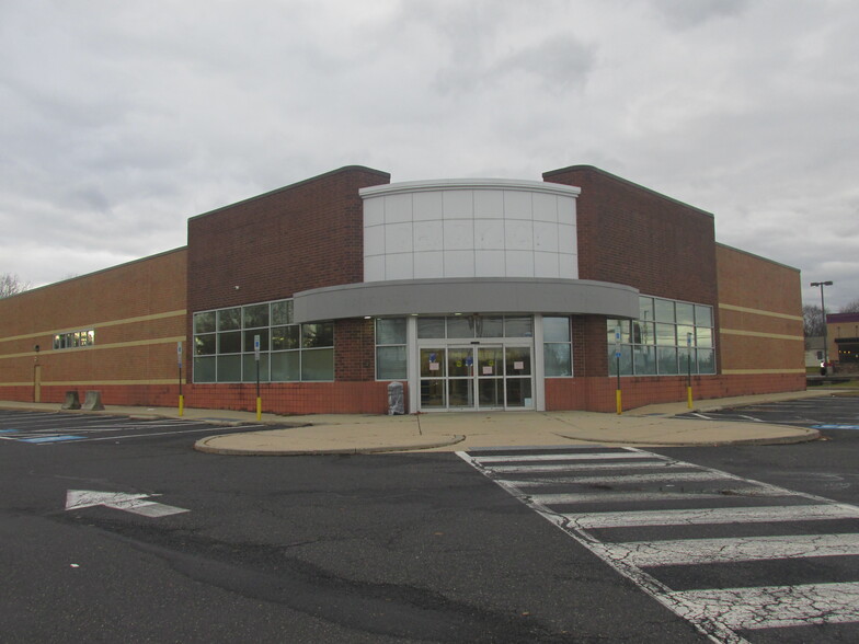 Primary Photo Of 1080 S West End Blvd, Quakertown Freestanding For Lease