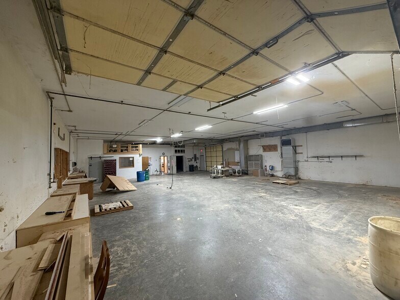 More Photos Of 1225 22nd Ave, Fulton Industrial For Sale