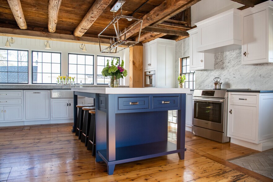 More Photos Of 25 Washington St, Norwell Freestanding For Lease