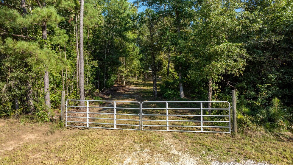 More Photos Of 1901 Grey Land rd, Greensboro Land For Sale