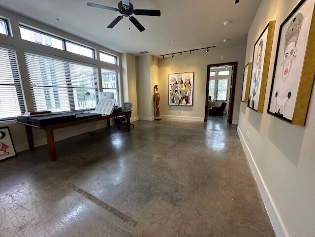 More Photos Of 3699 McKinney Ave, Dallas Freestanding For Lease