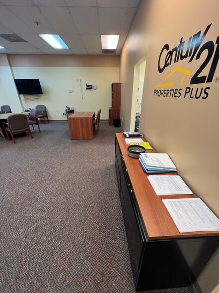 More Photos Of 2000 Sam Rittenberg Blvd, Charleston Office For Lease