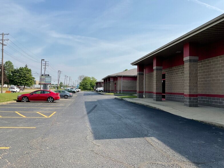 More Photos Of , Youngstown Flex For Sale